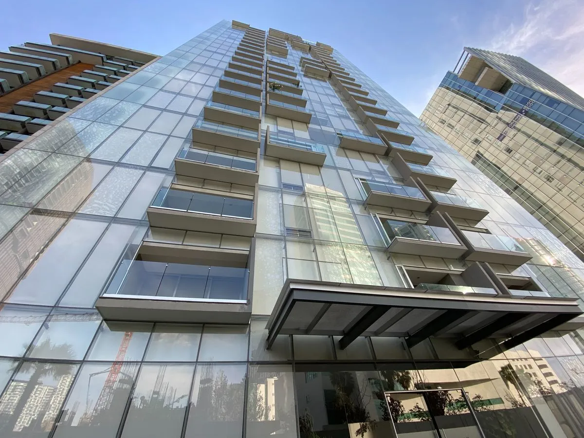 Alaya Tower Living